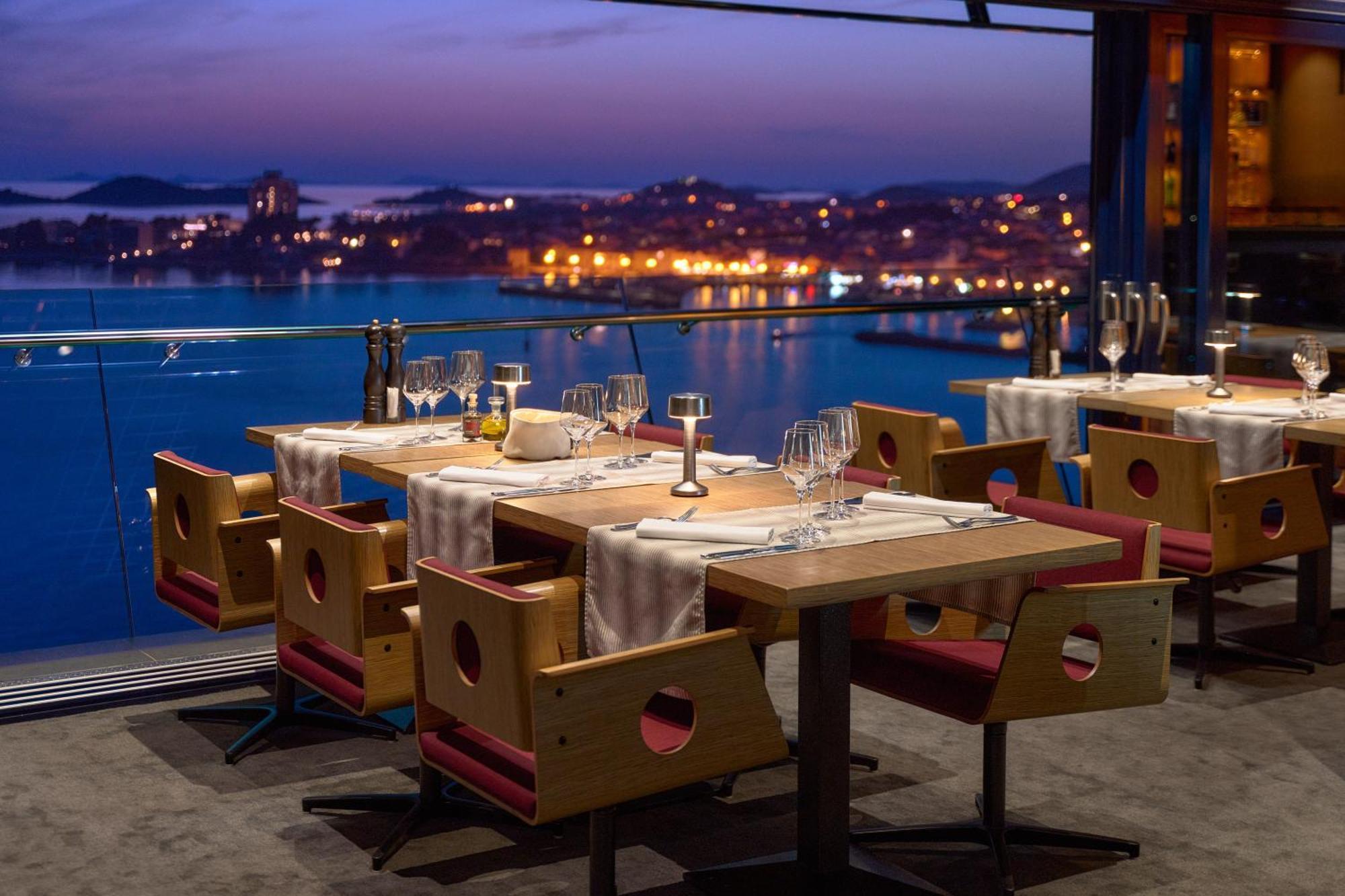 Hotel Olympia Vodice Ngoại thất bức ảnh