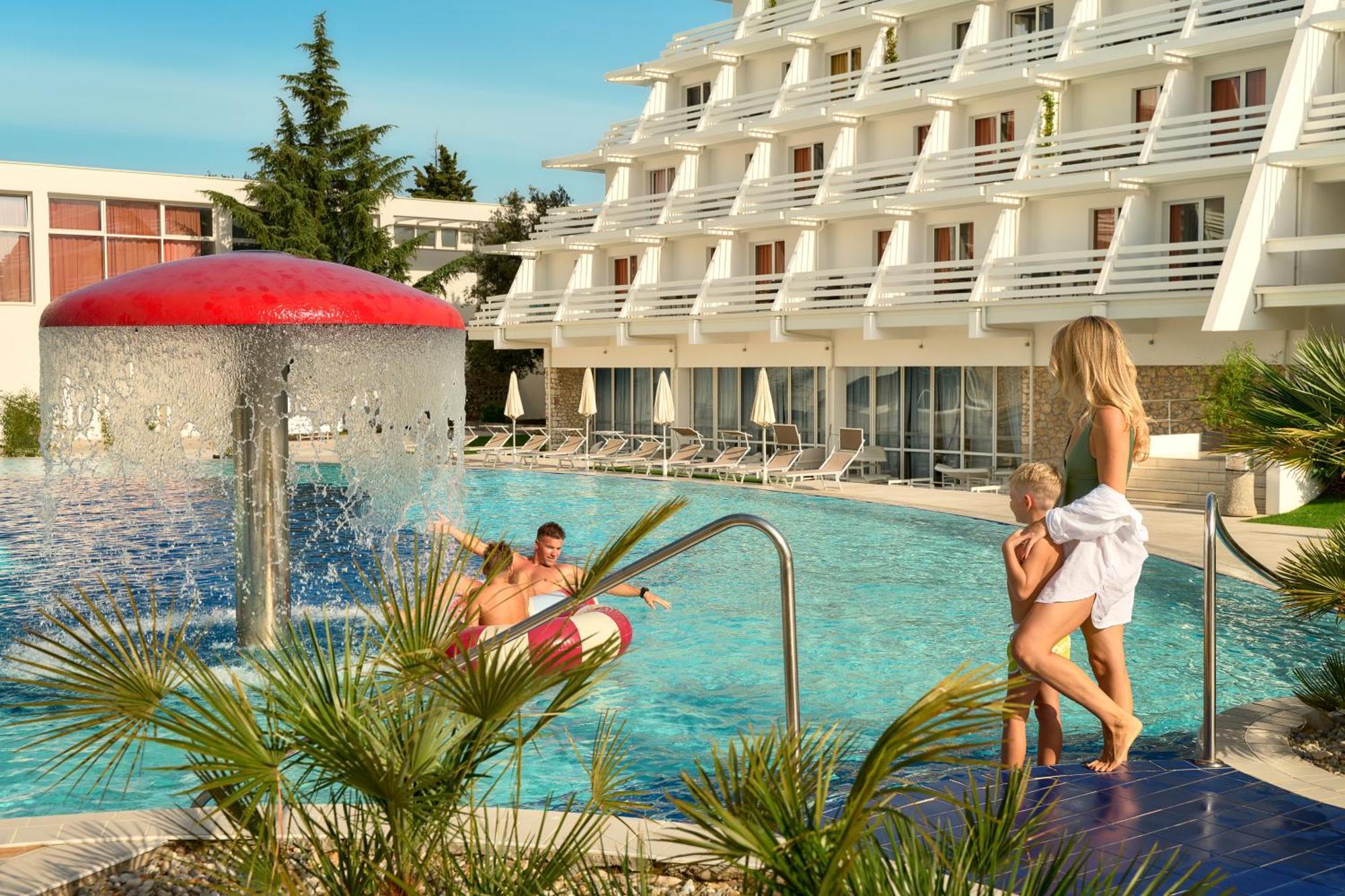 Hotel Olympia Vodice Ngoại thất bức ảnh